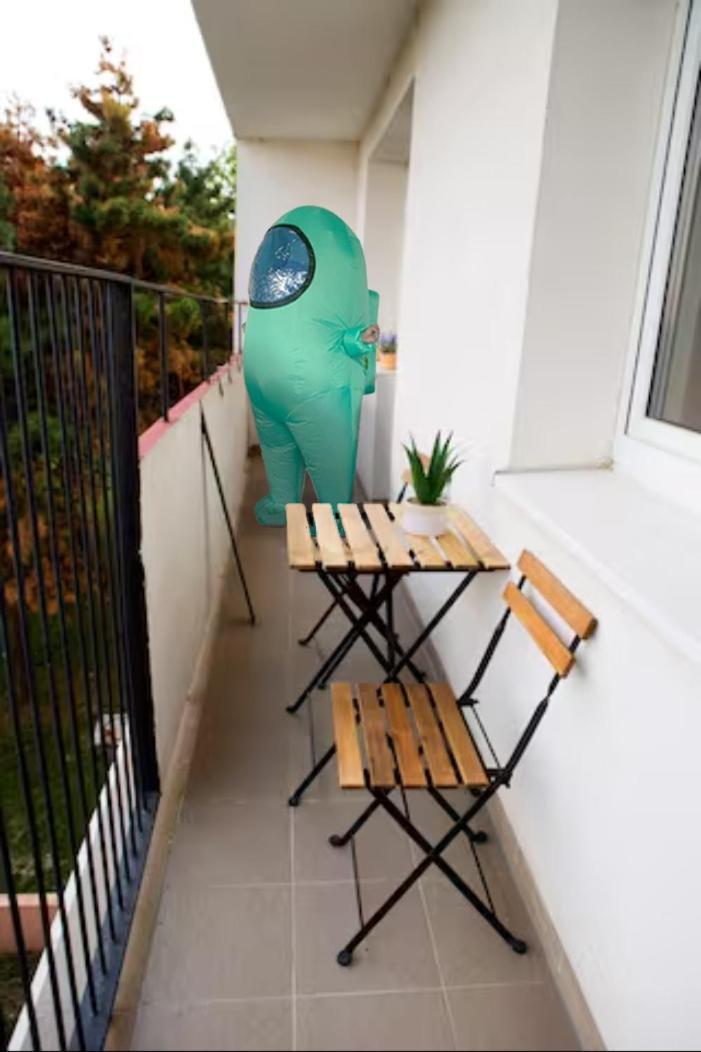 New Colorful Apartment With Big Balcony Μπρατισλάβα Εξωτερικό φωτογραφία