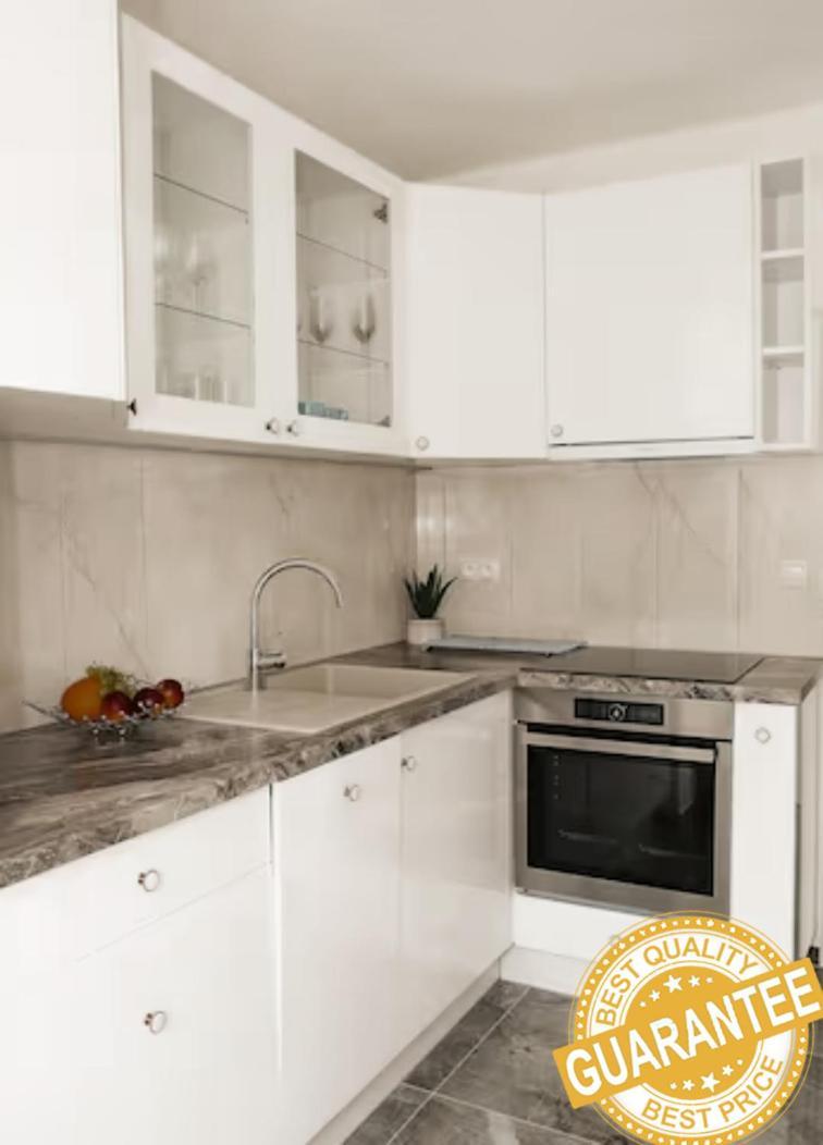 New Colorful Apartment With Big Balcony Μπρατισλάβα Εξωτερικό φωτογραφία